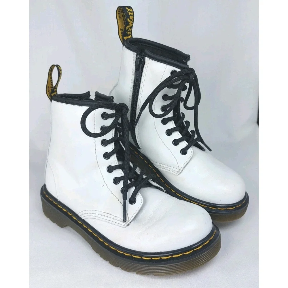 Doc Martens Dr. Martens *please note