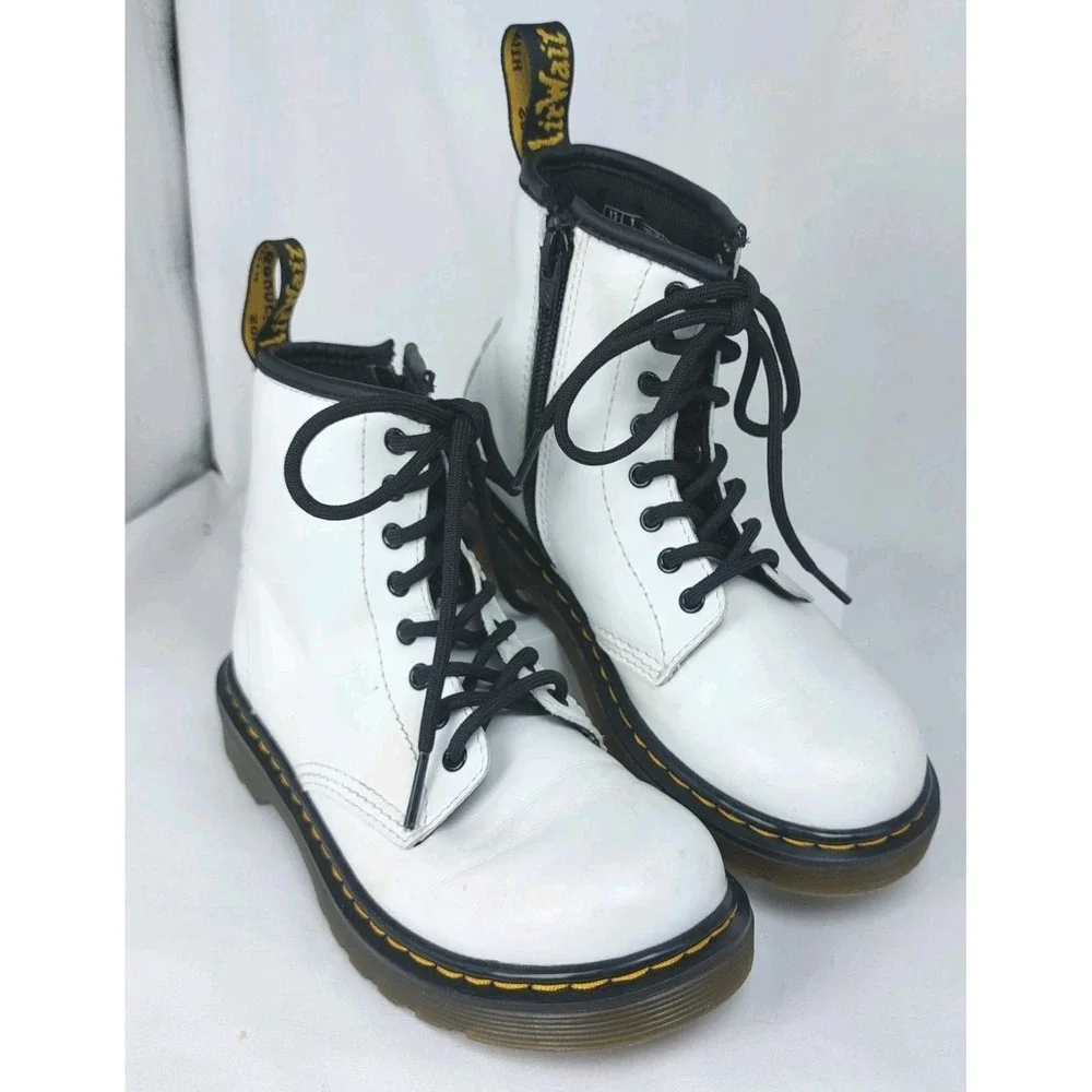 Doc Martens Dr. Martens *please note