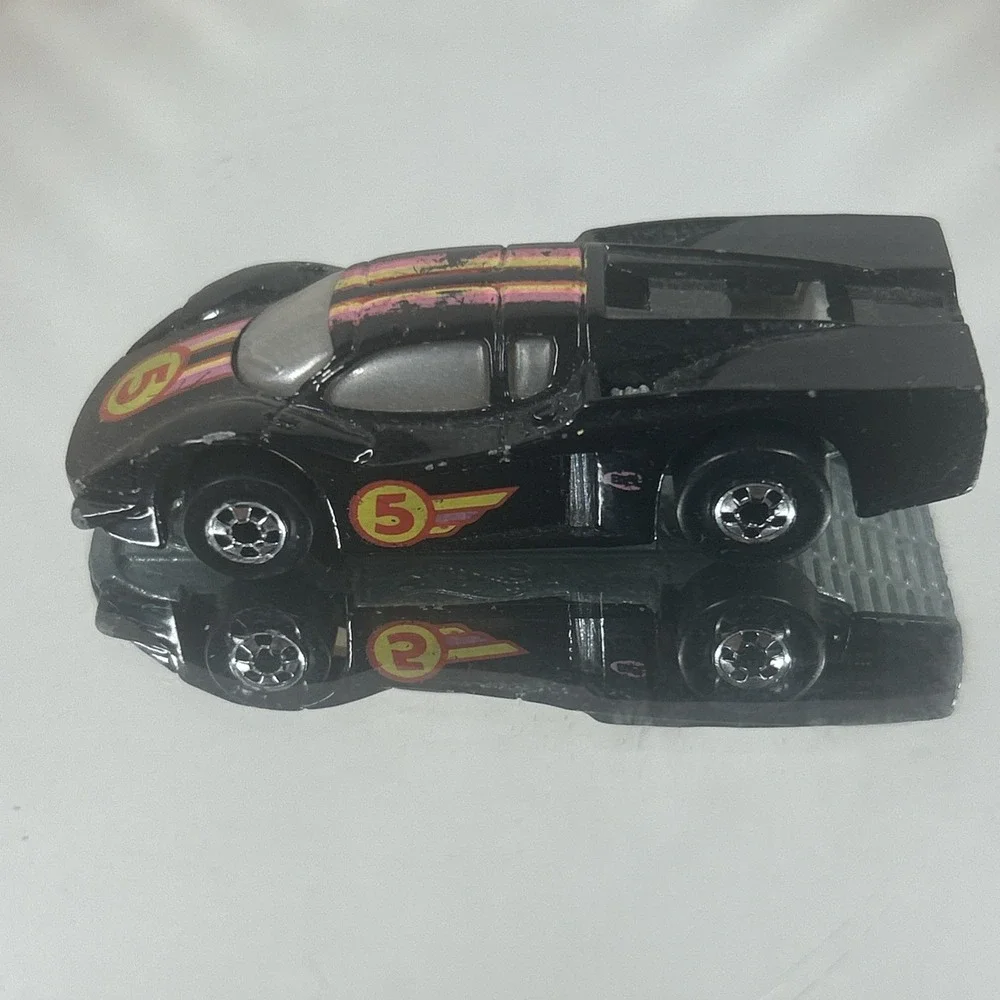 Vintage 1996 Hot Wheels  race car ‎ Orange Stripe Number 5#, 1:64th scale