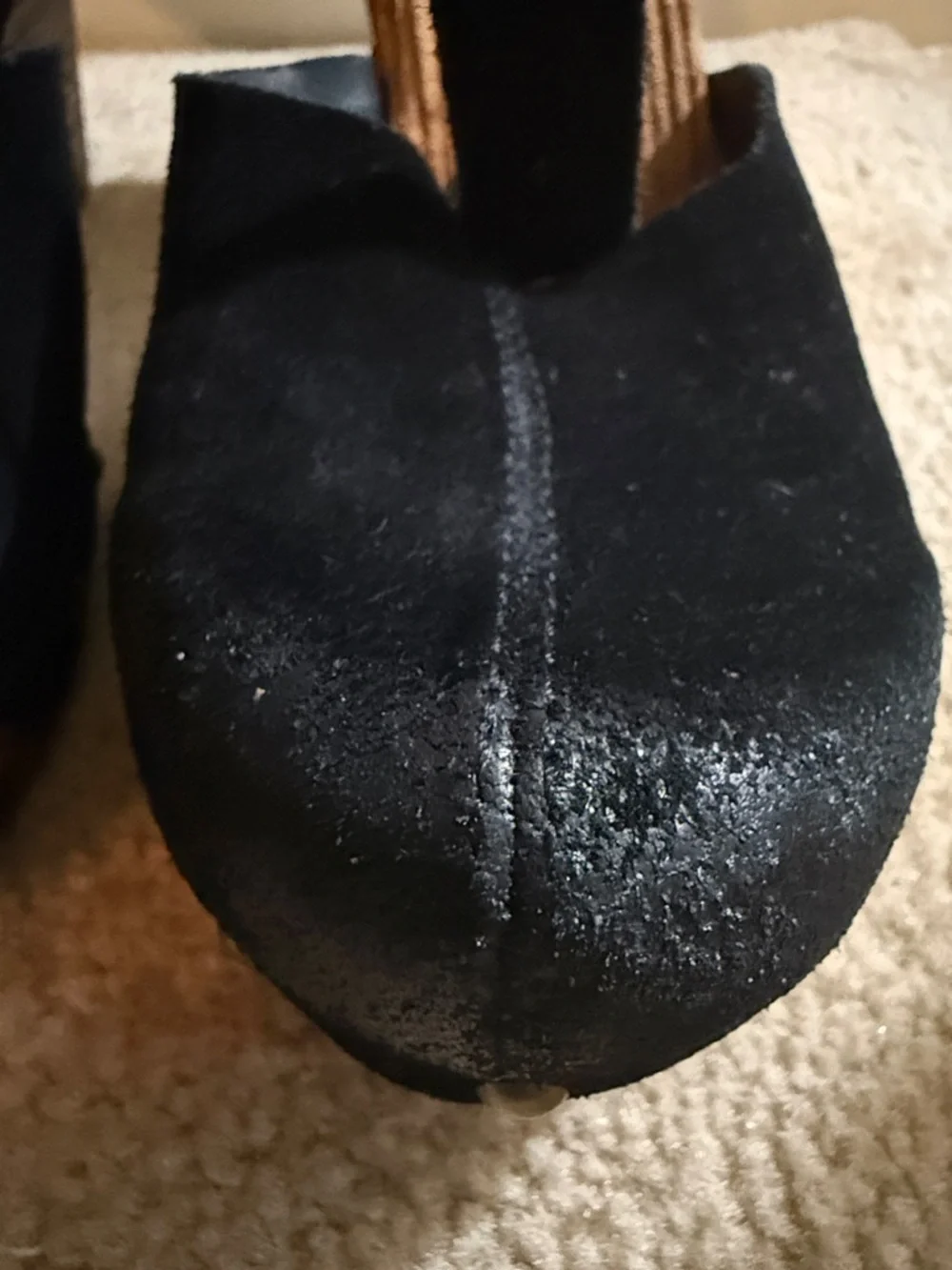 Kork-Ease stylish women