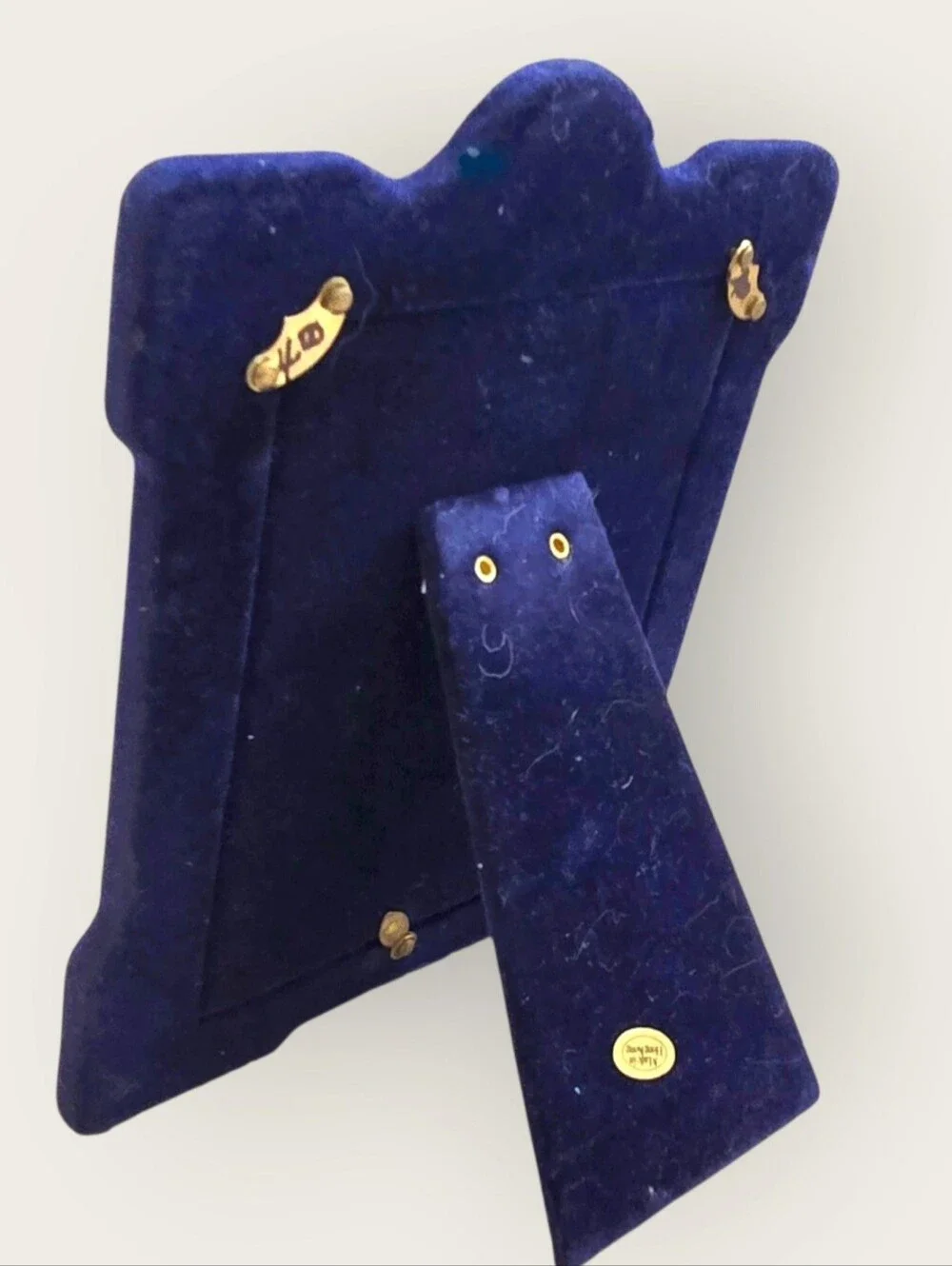 Vintage 1980s victorian