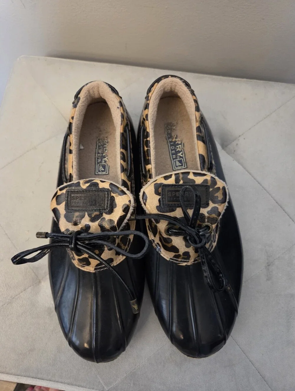 Sperry ties low