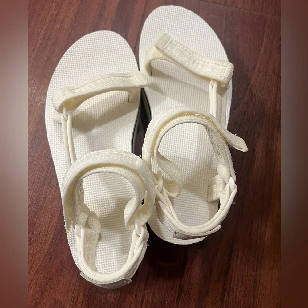 Teva flatform original