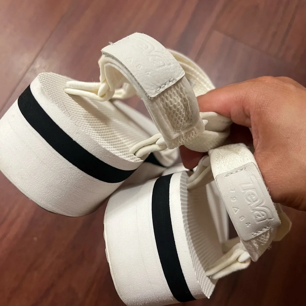 Teva flatform original
