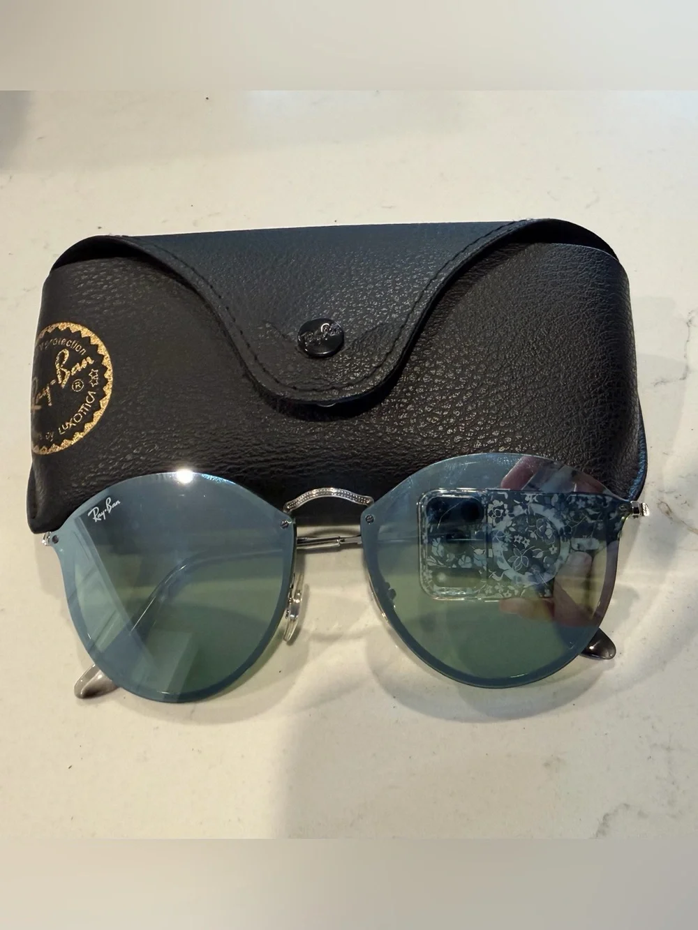 Ray-Ban classic ray