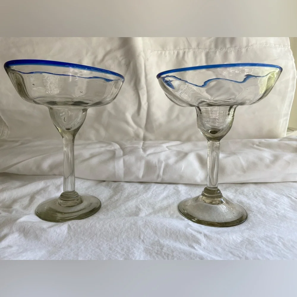 Pier 1 bowl angled