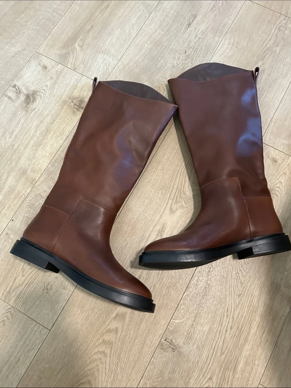 Steve Madden Brown Leather Round Toe Knee High Boots, Brown, Size 9, NWOT