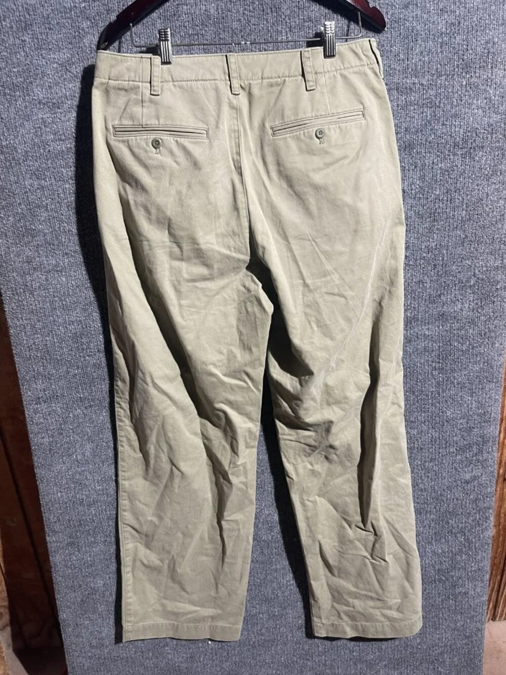 Banana Republic brand banana