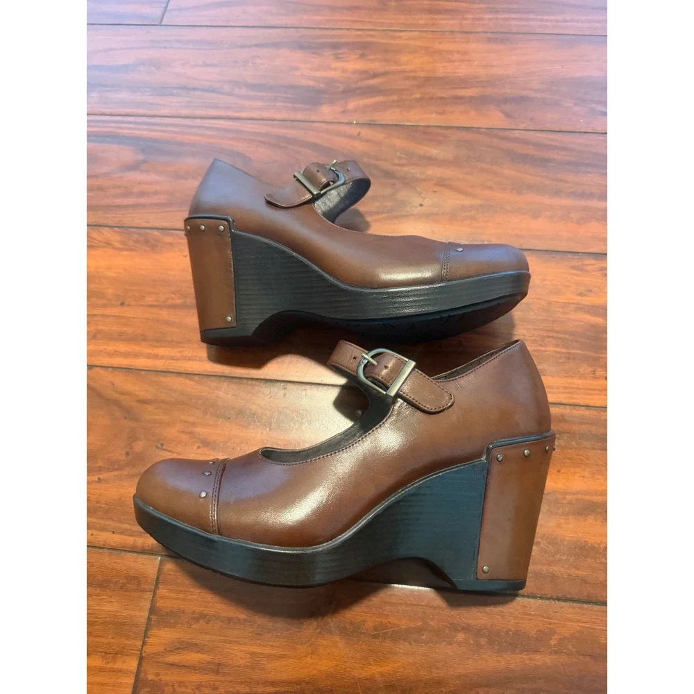 Dansko brown leather