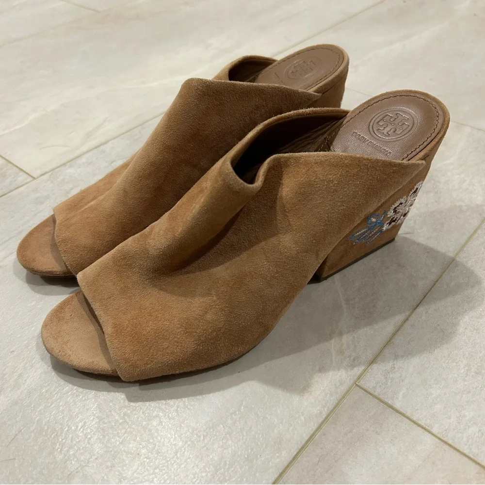 Tory Burch step into