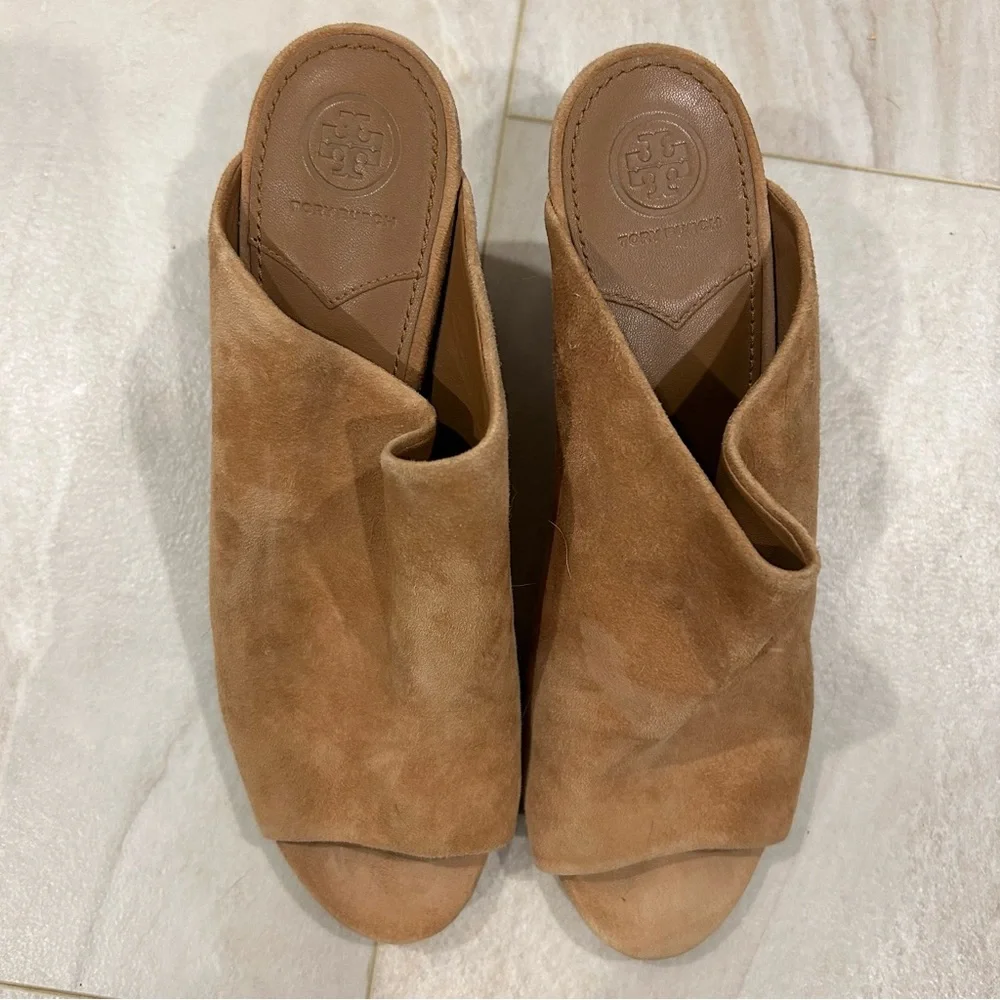 Tory Burch step into