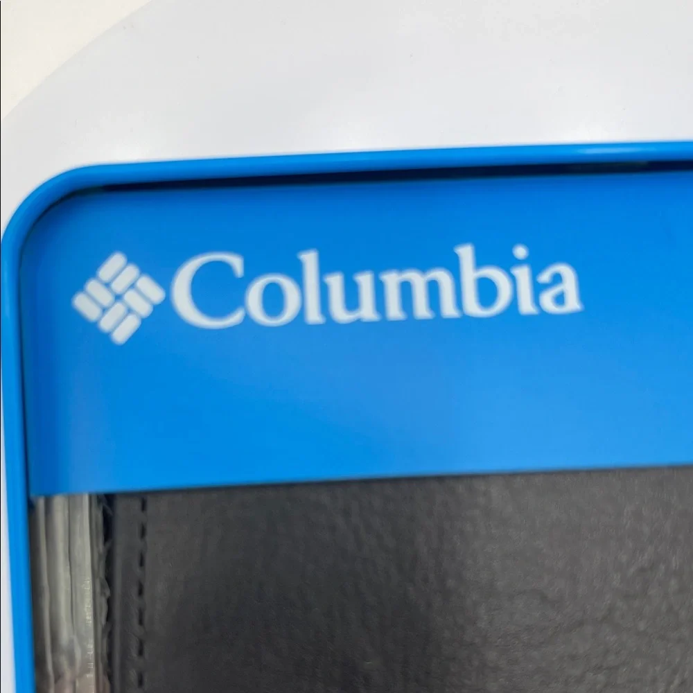 Columbia sleek black