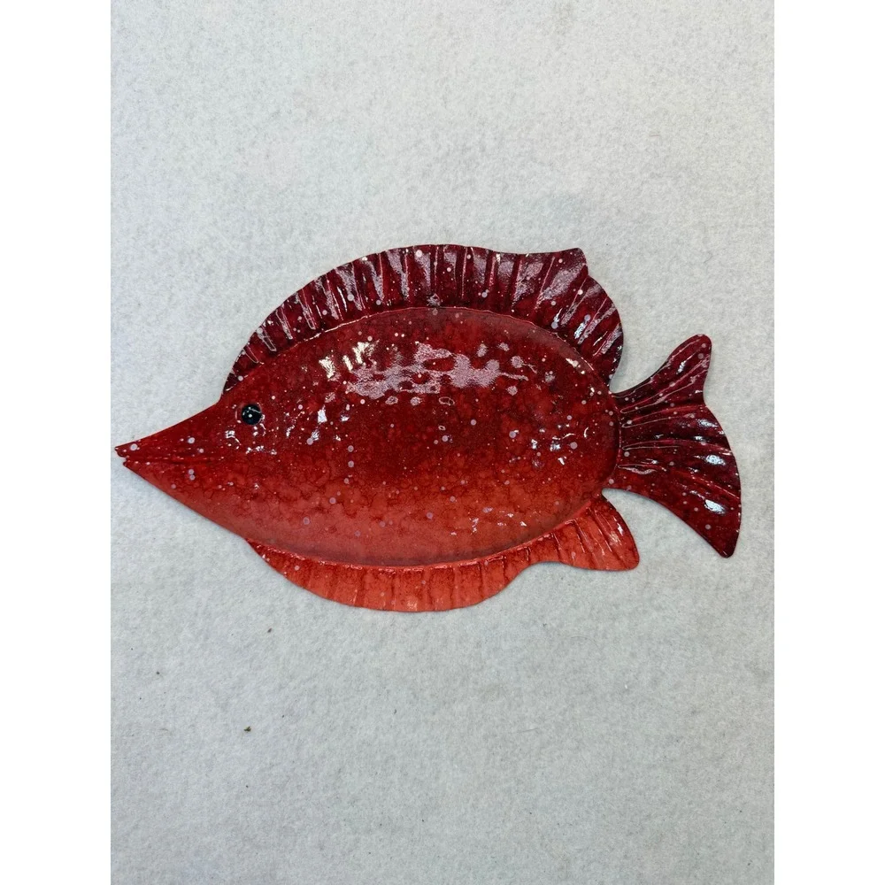 N/A handcrafted metal