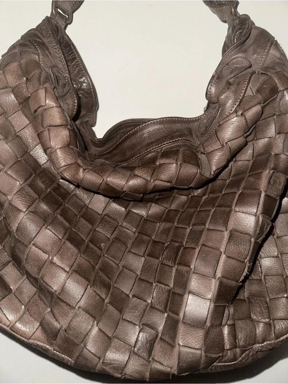 Civico 93 plush woven