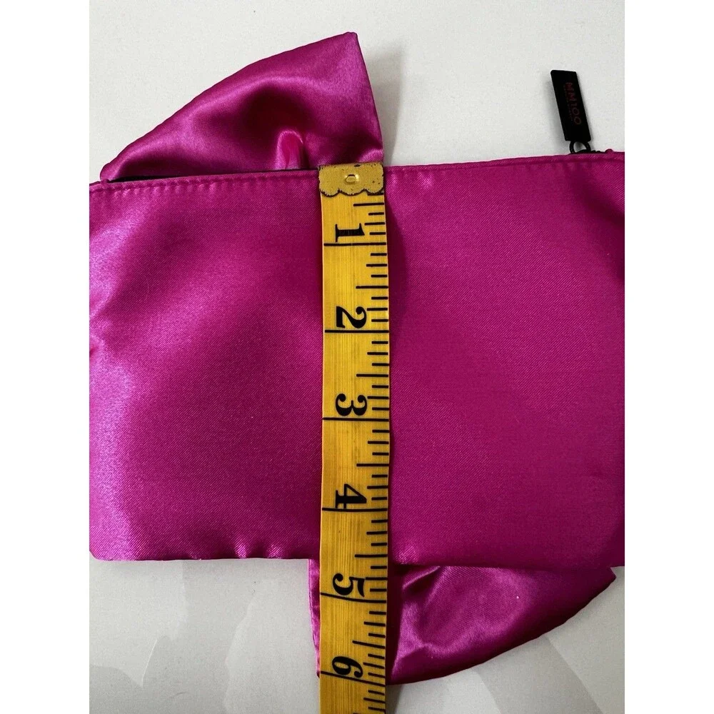ipsy hot pink