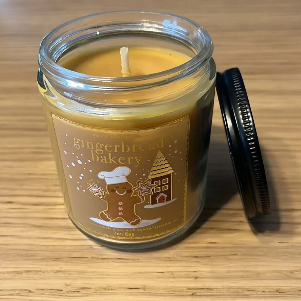 Bath & Body Works bath body