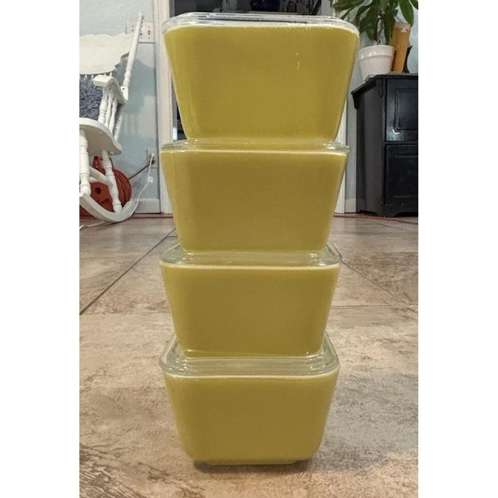 Pyrex add classic