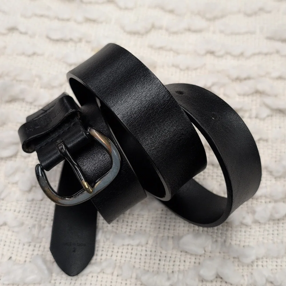 Carhartt Men's Medium Black Leather Simple Straight Work Belt with Metal Buckle