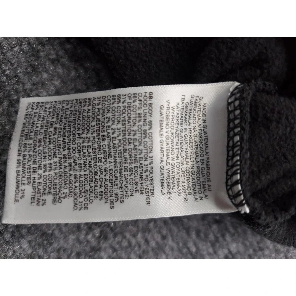 The North Face graphic country medium