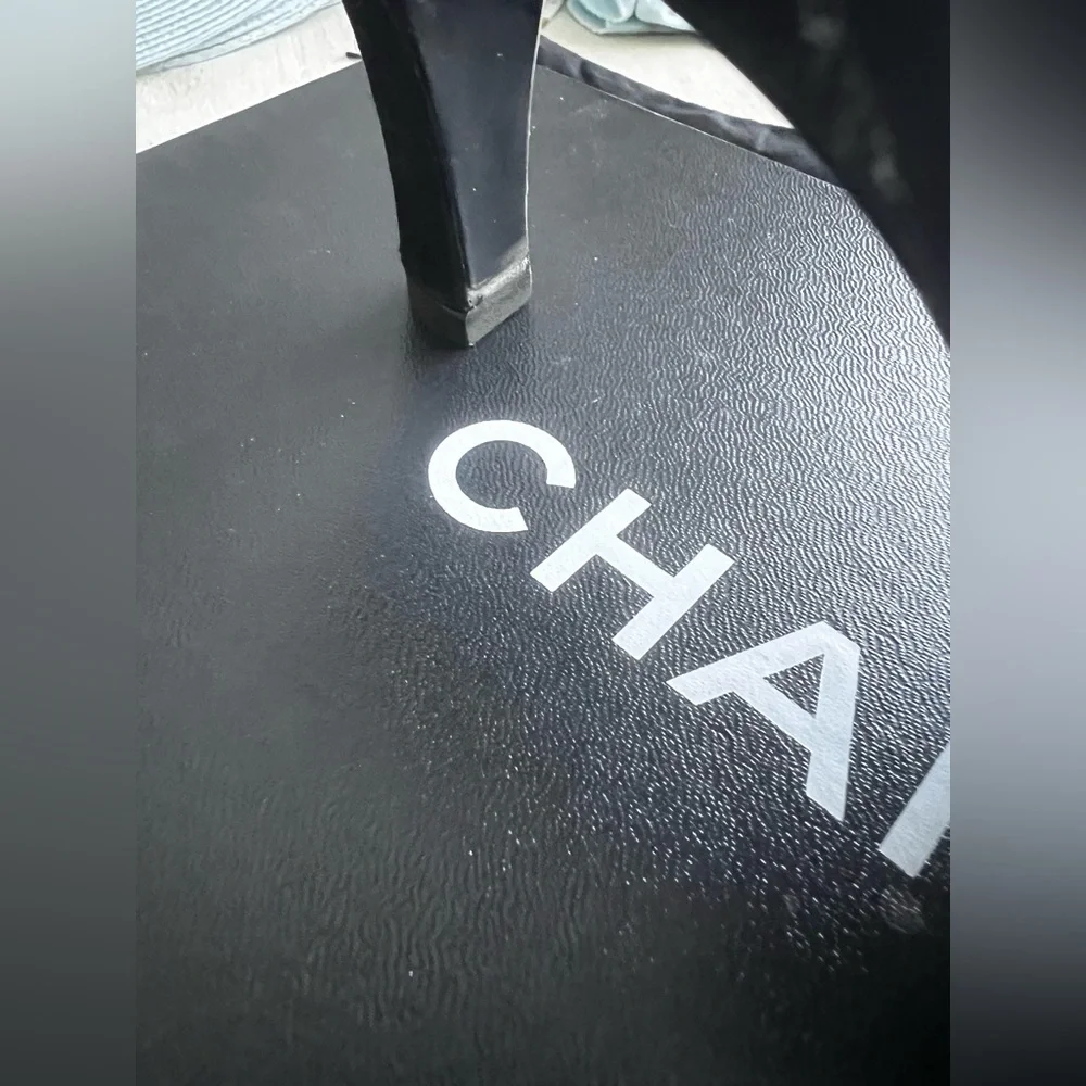 CHANEL vintage black