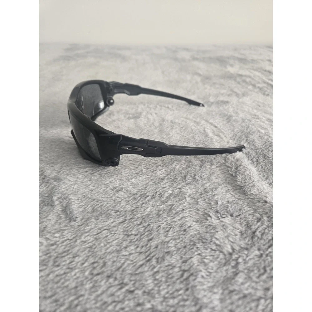 Oakley shocktube matte