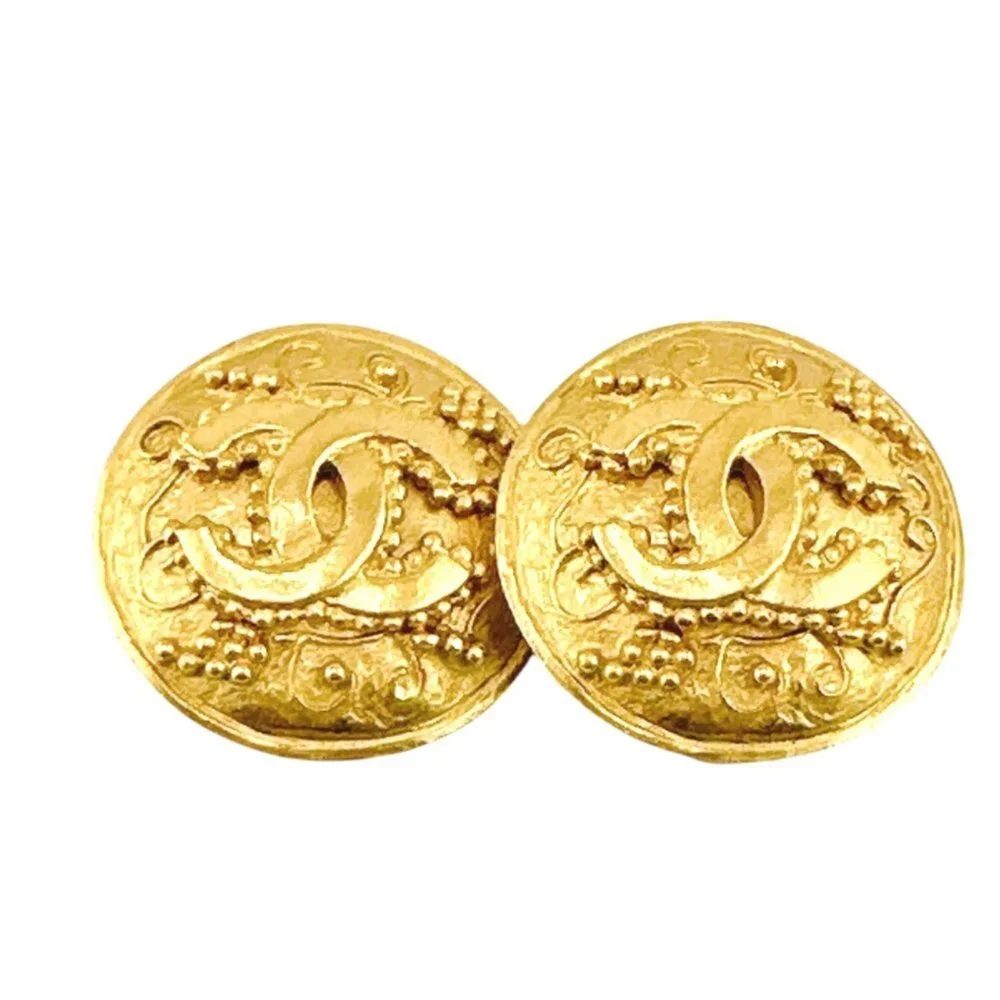 CHANEL authentic gold