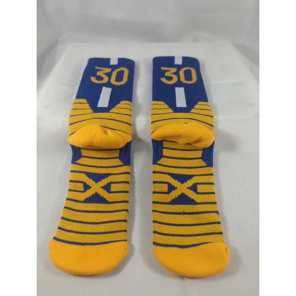 N/A socks appear
