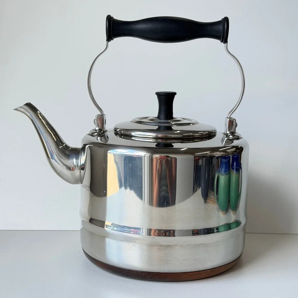 Bonjour Stainless Steel Tea Kettle 2qt Silver Copper Bottom‎ Teapot French