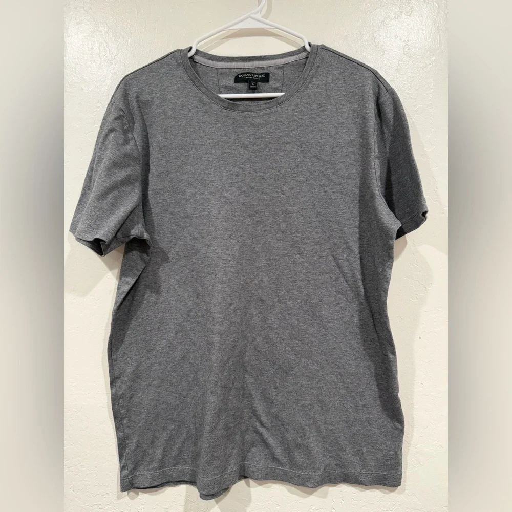Banana Republic sleek soft ideal