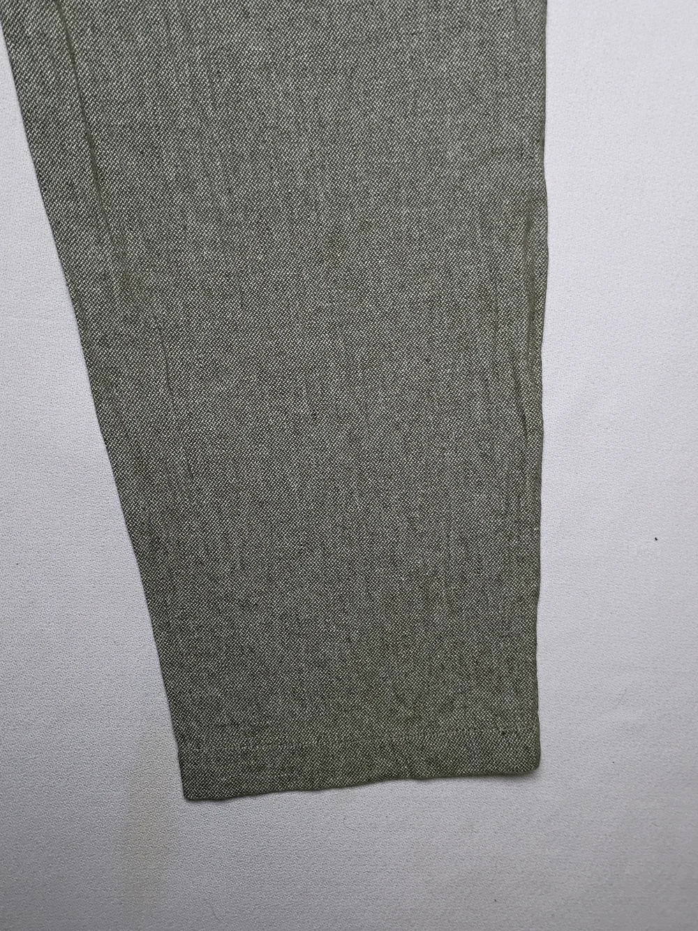 Banana Republic comfortable tapered