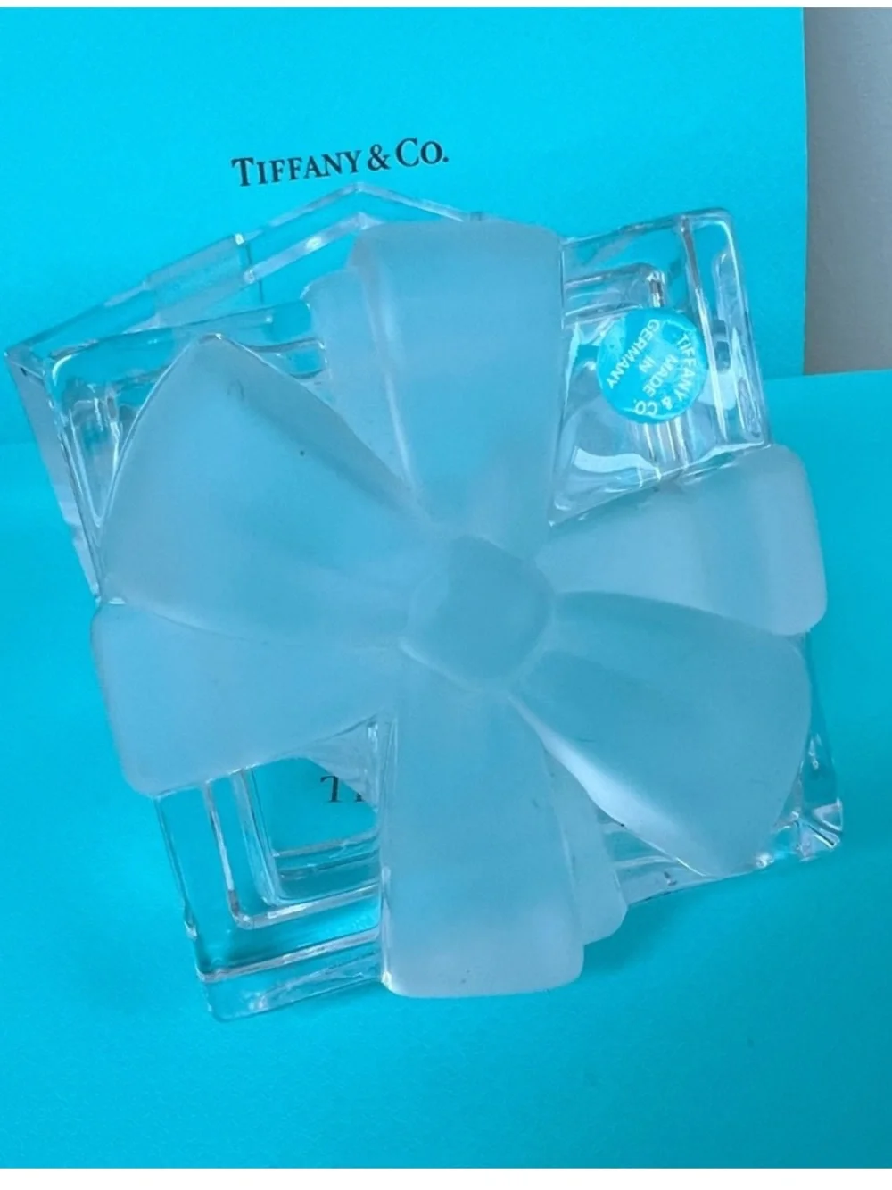 Large Tiffany & Co. Clear and Frosted Crystal Flower Box with Signature Accents