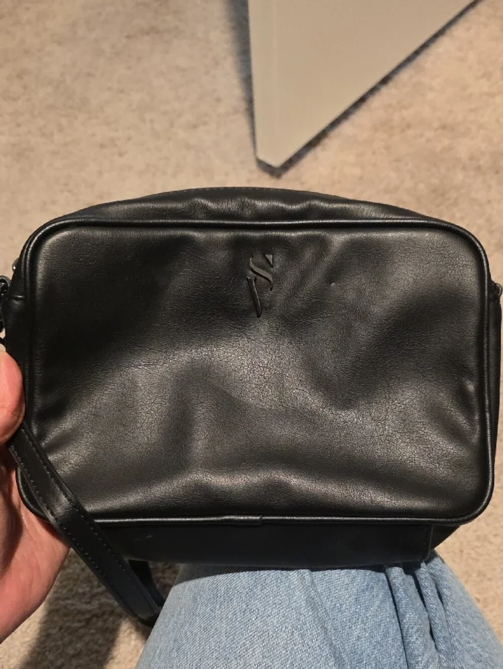 Simply Vera Vera Wang compact black