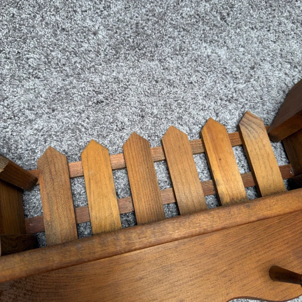 Unbranded vintage wooden