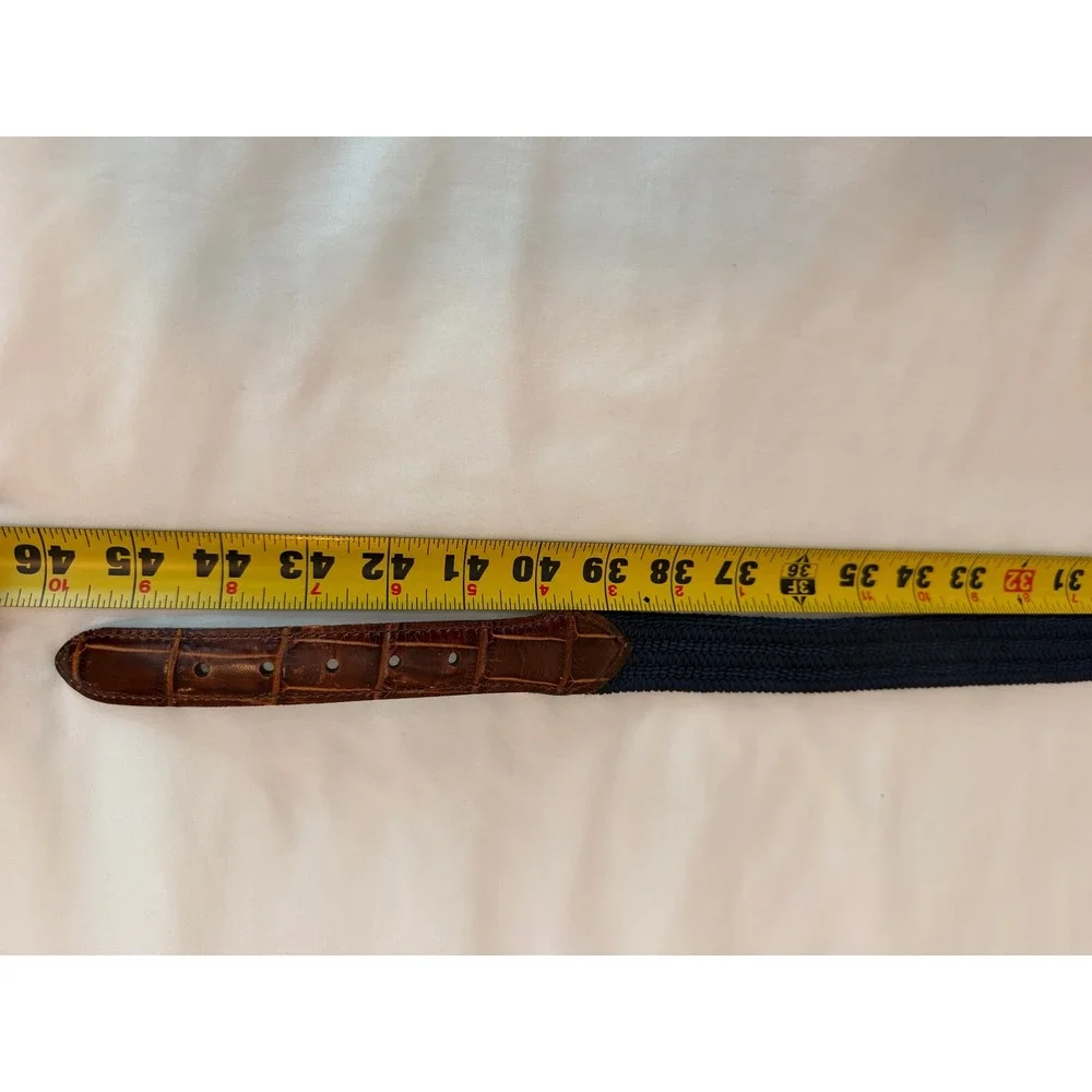 N/A woven stretch