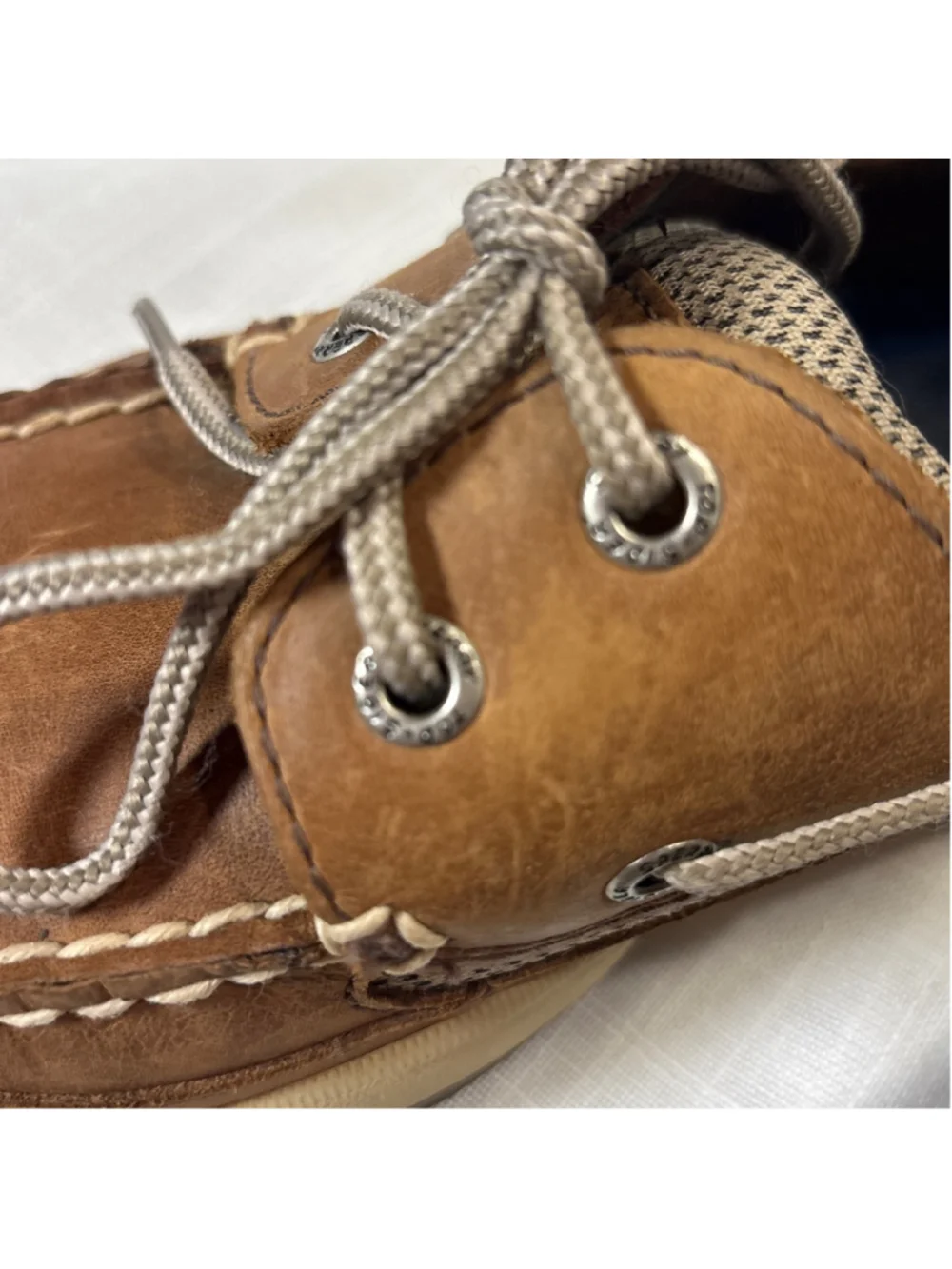 Sperry step onto