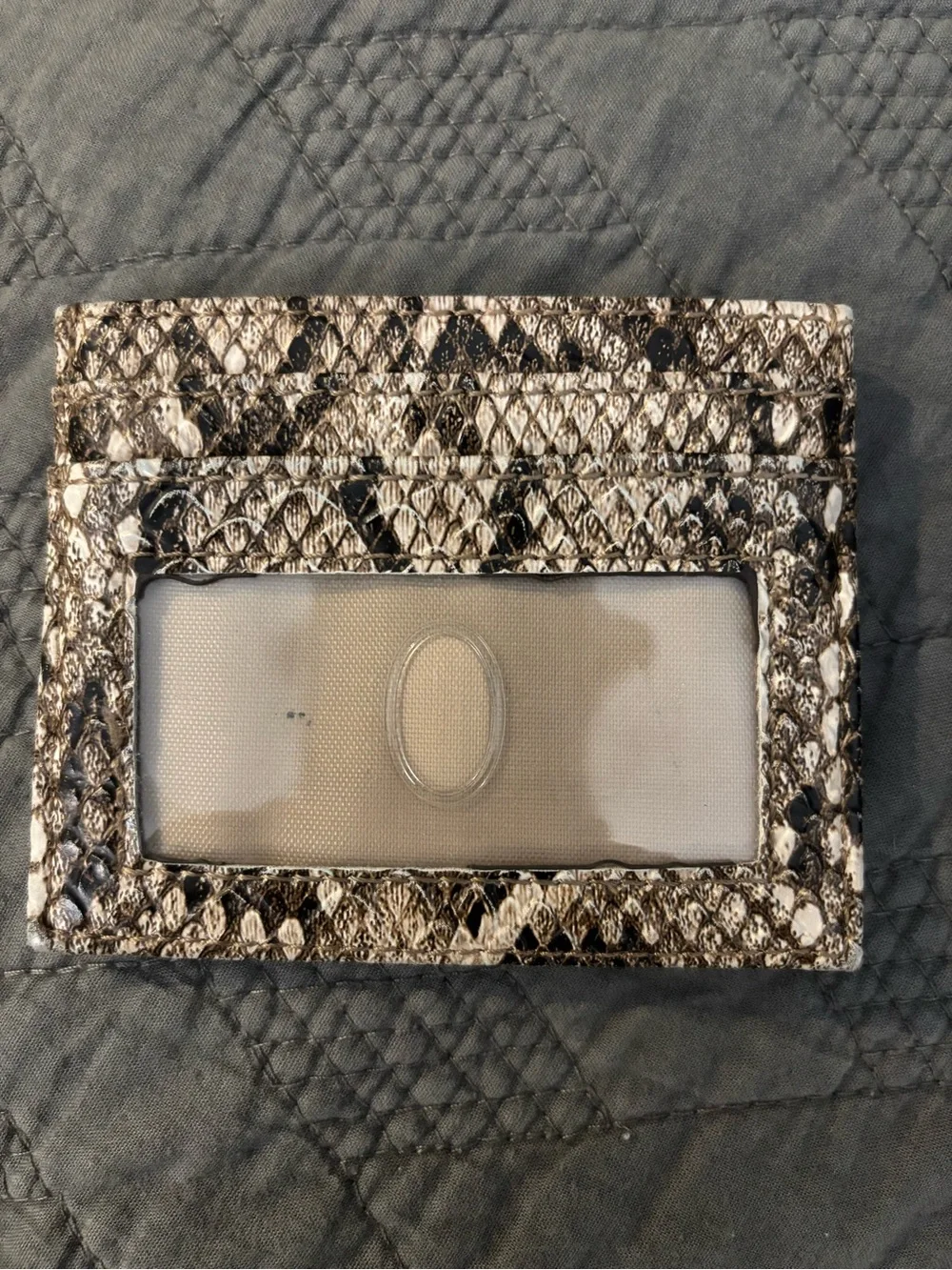 GBG Los Angeles compact snake