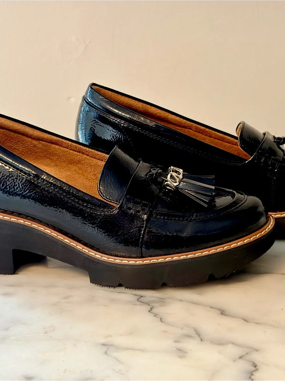 Naturalizer patent leather