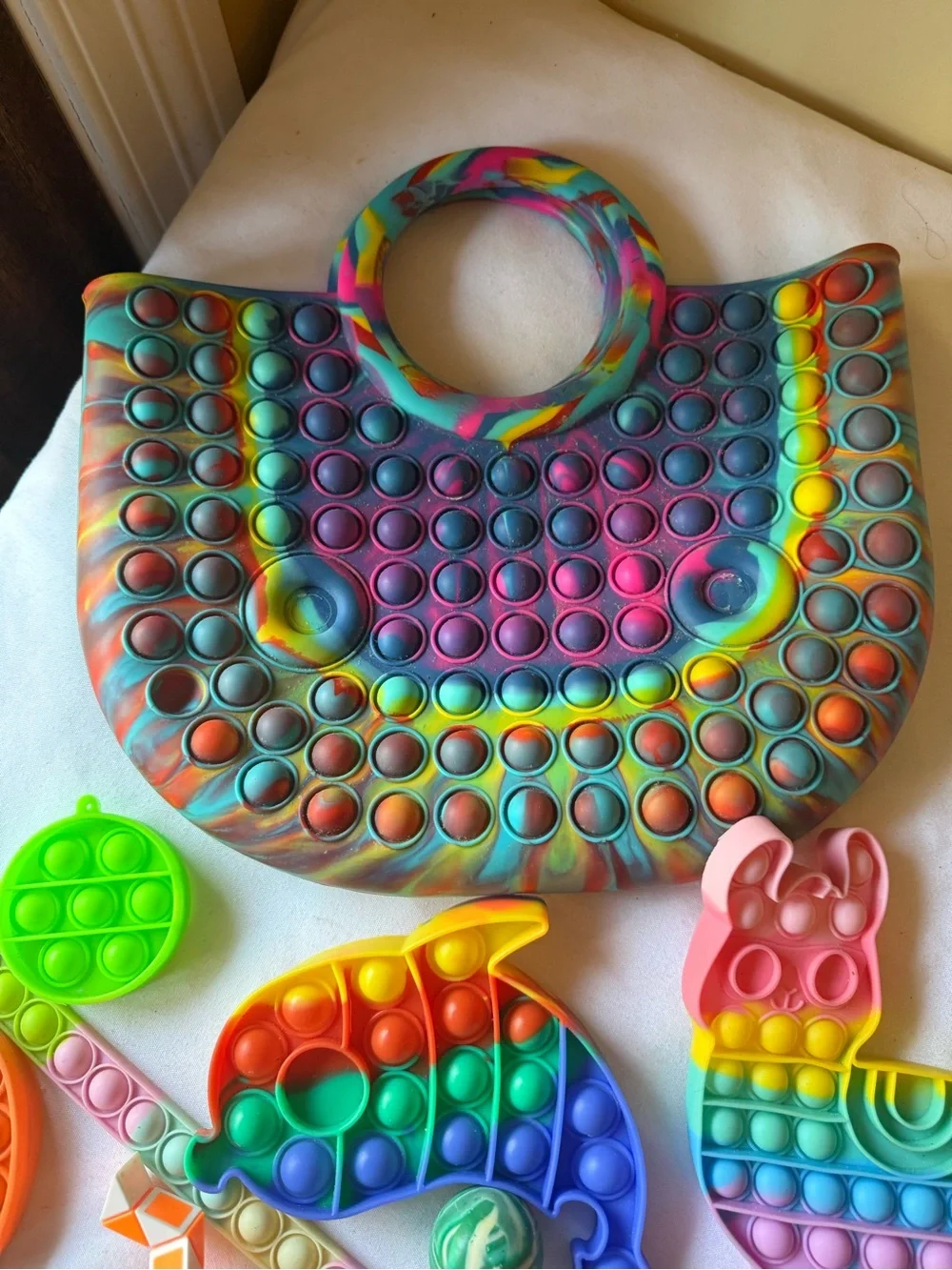 Pop It Fidget Purse with Lots of Pop Its and Fidgets Included