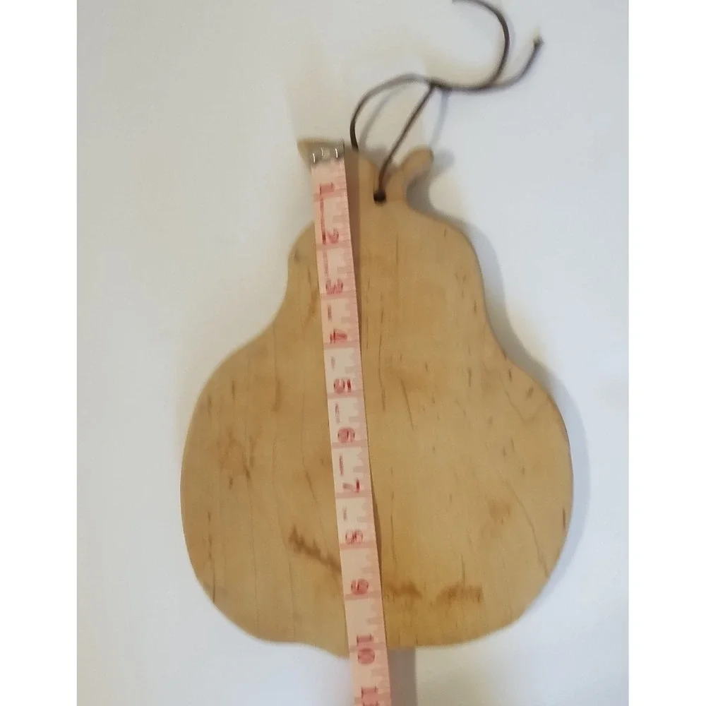 N/A handcrafted pear