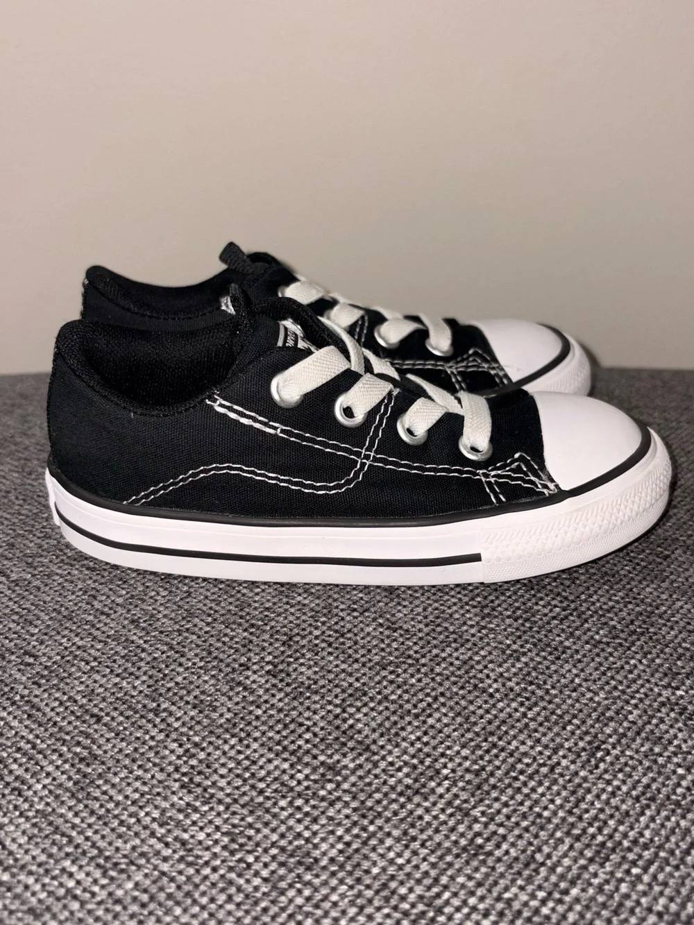Converse kids low