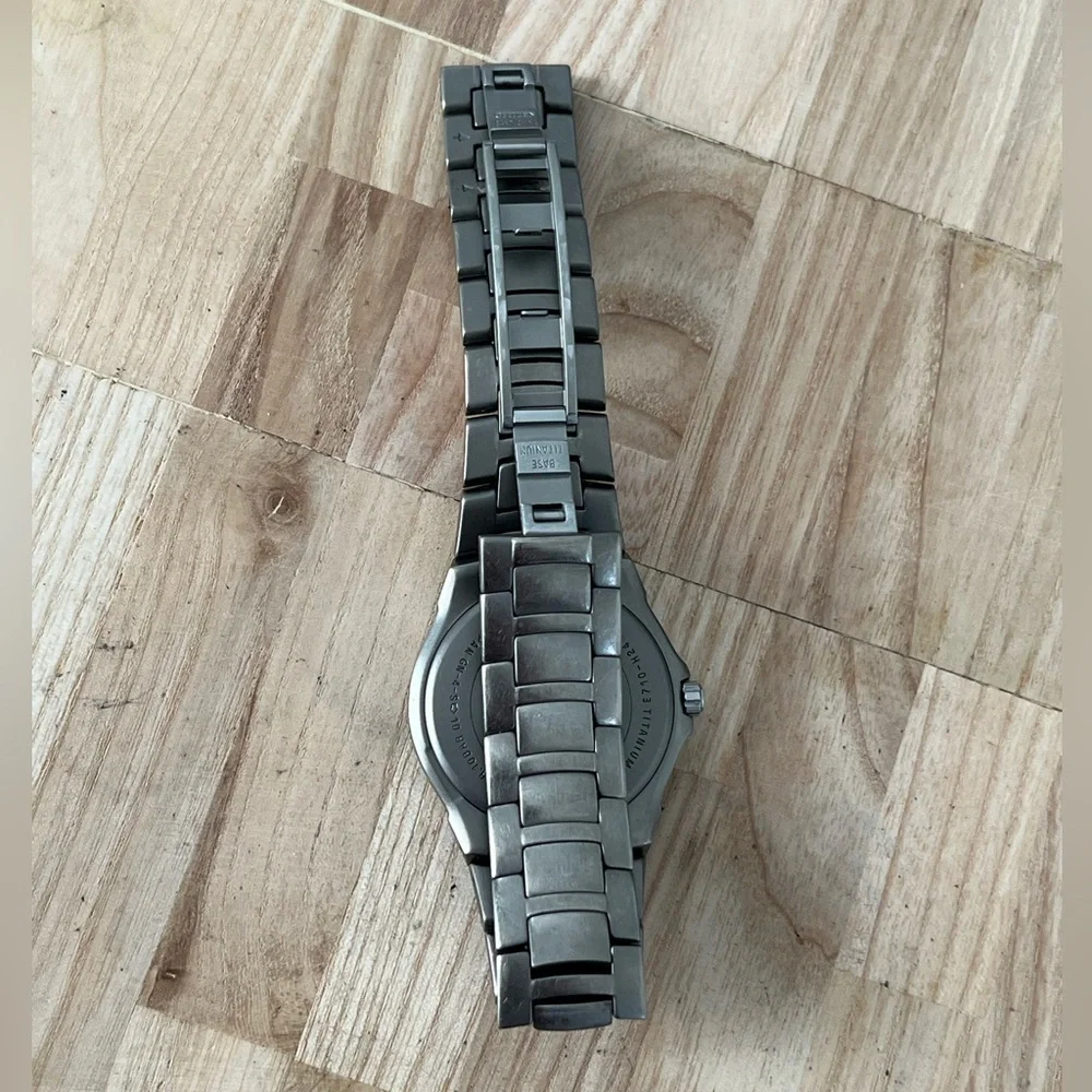 Citizen brand eco