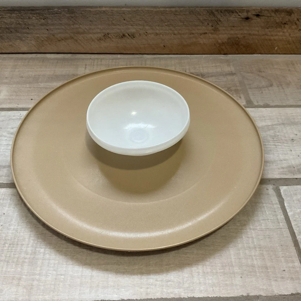 Tupperware #492-2 3 Piece Chip Dip and Serve Yellow Tray and Bowl No Lid‎