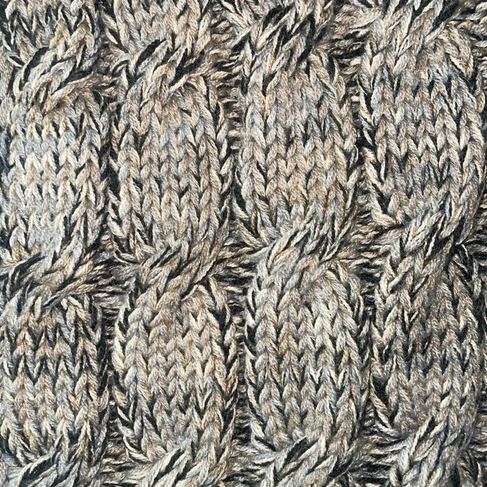 C.C knit infinity