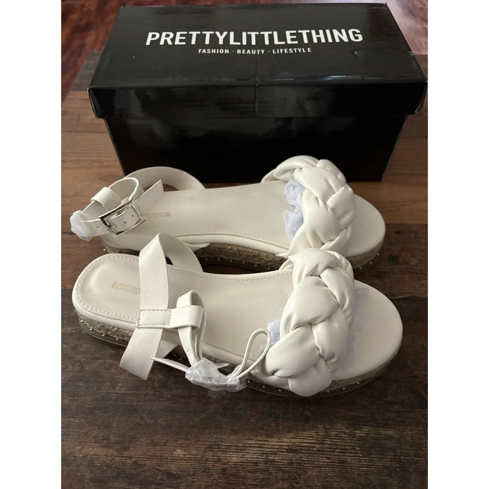 PrettyLittleThing white pu