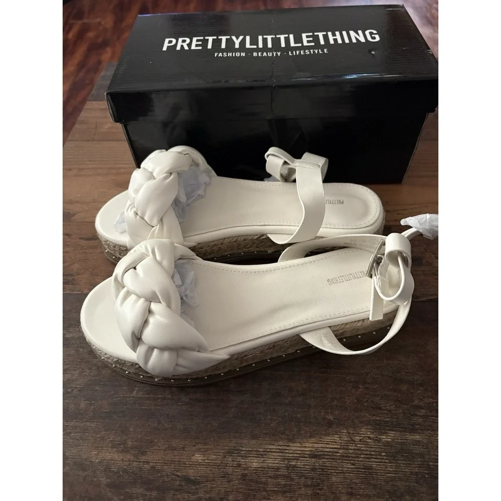 PrettyLittleThing white pu