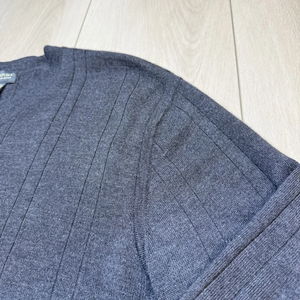 Banana Republic pre owned