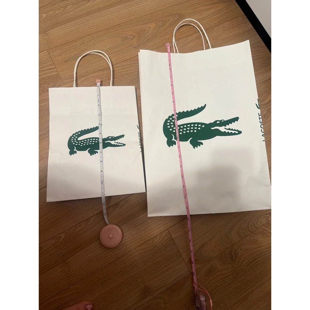 Lacoste paper shopping