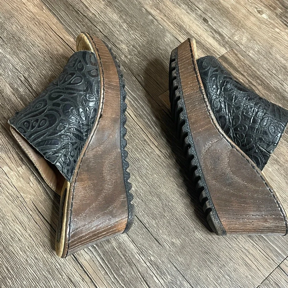 N/A step into