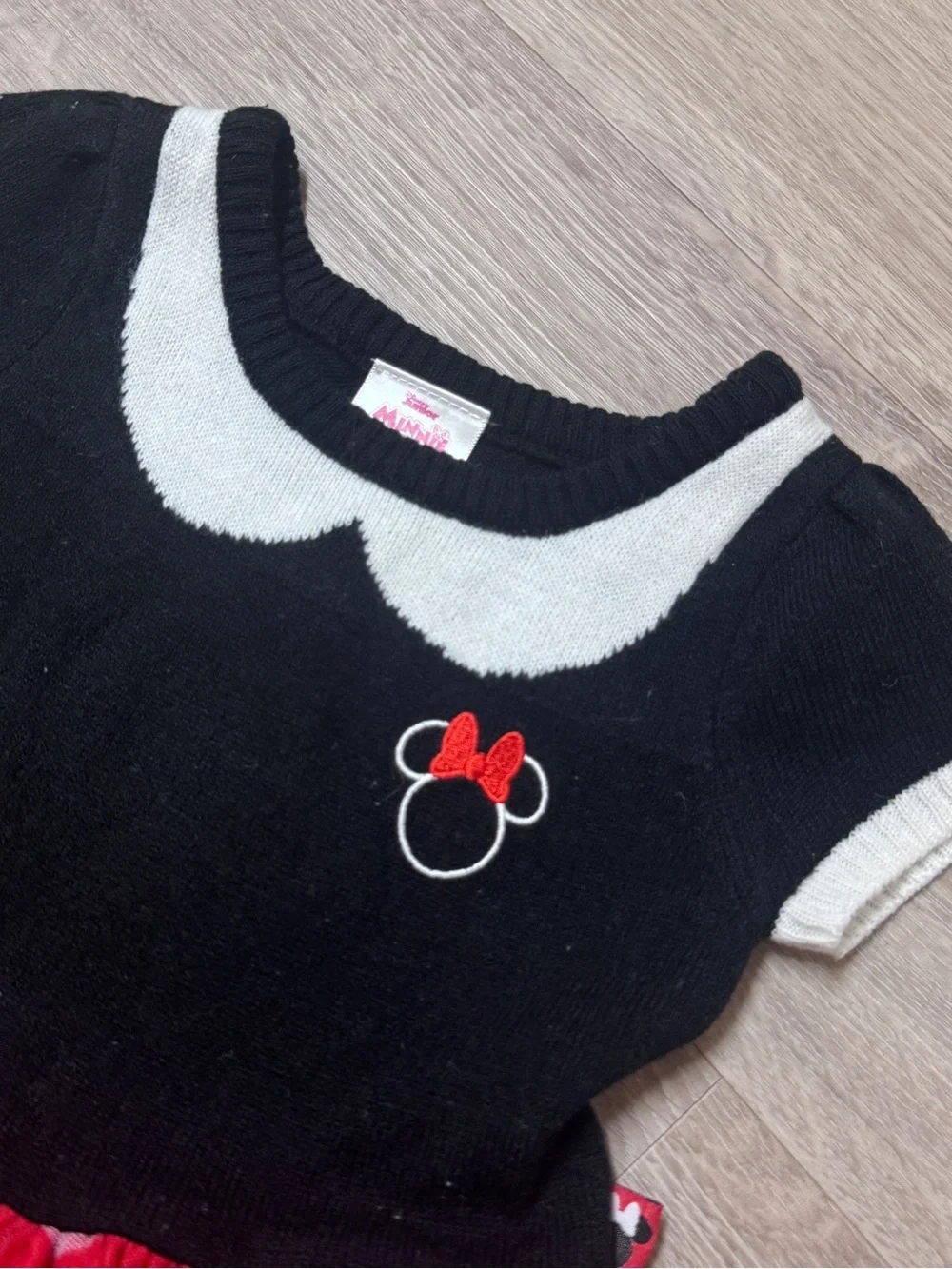 Disney playful minnie