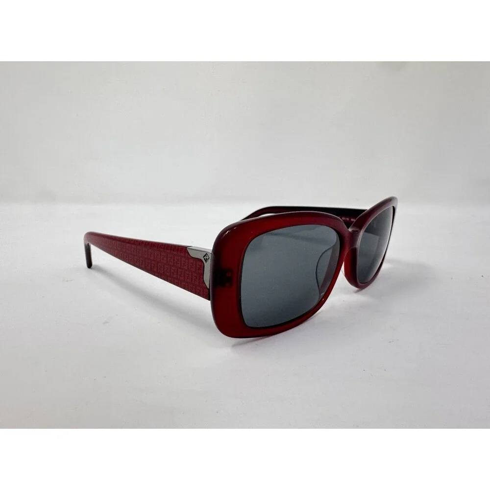 Fendi fs5210 sunglass